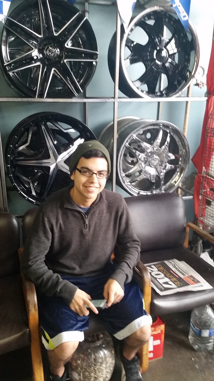 Pacific Tire Services | 400 W Alondra Blvd, Gardena, CA 90248, USA | Phone: (310) 217-9733