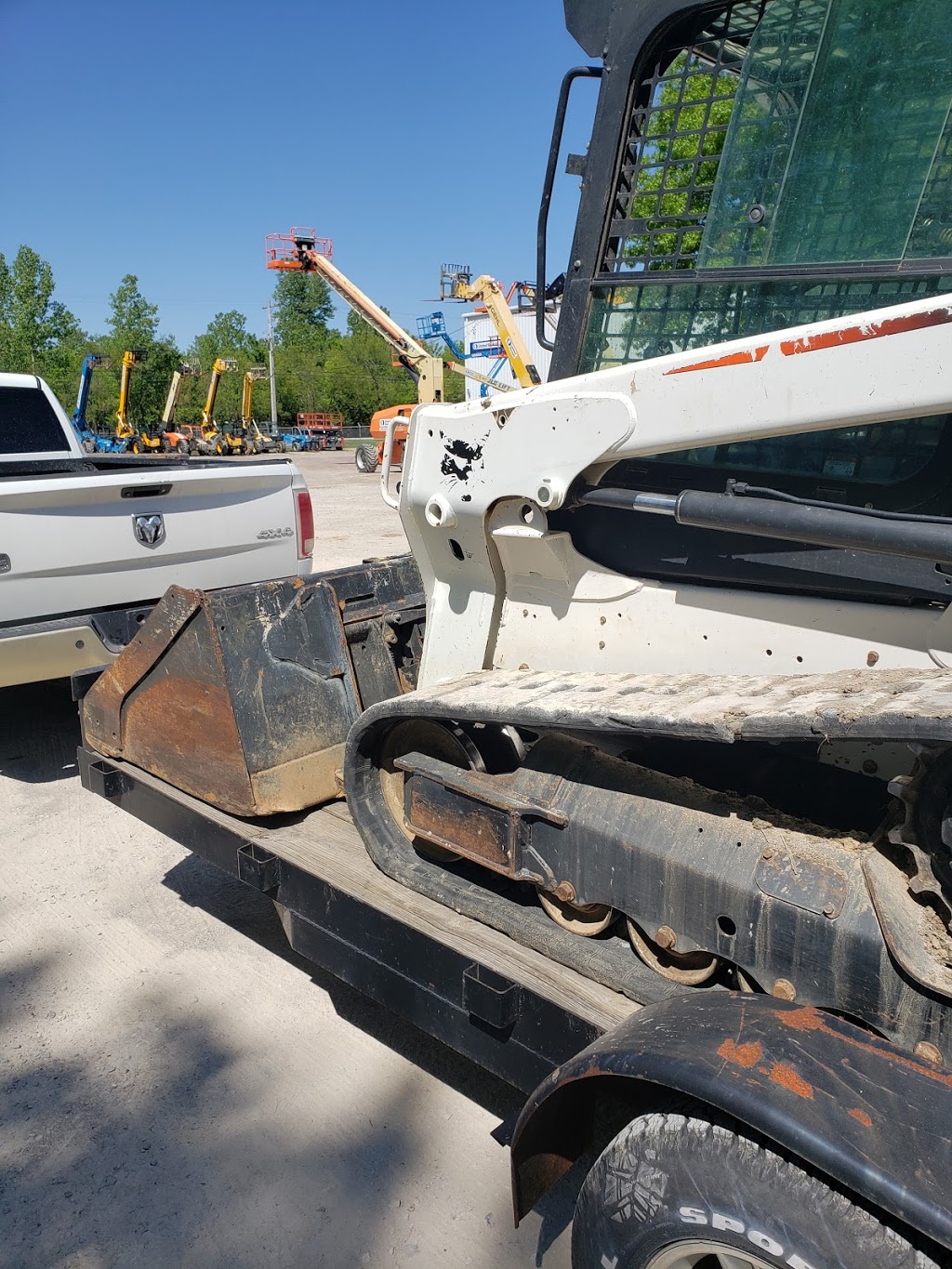 Commercial Truck and Trailer Repair | 1202 Dover Rd, West Memphis, AR 72301, USA | Phone: (901) 652-2545