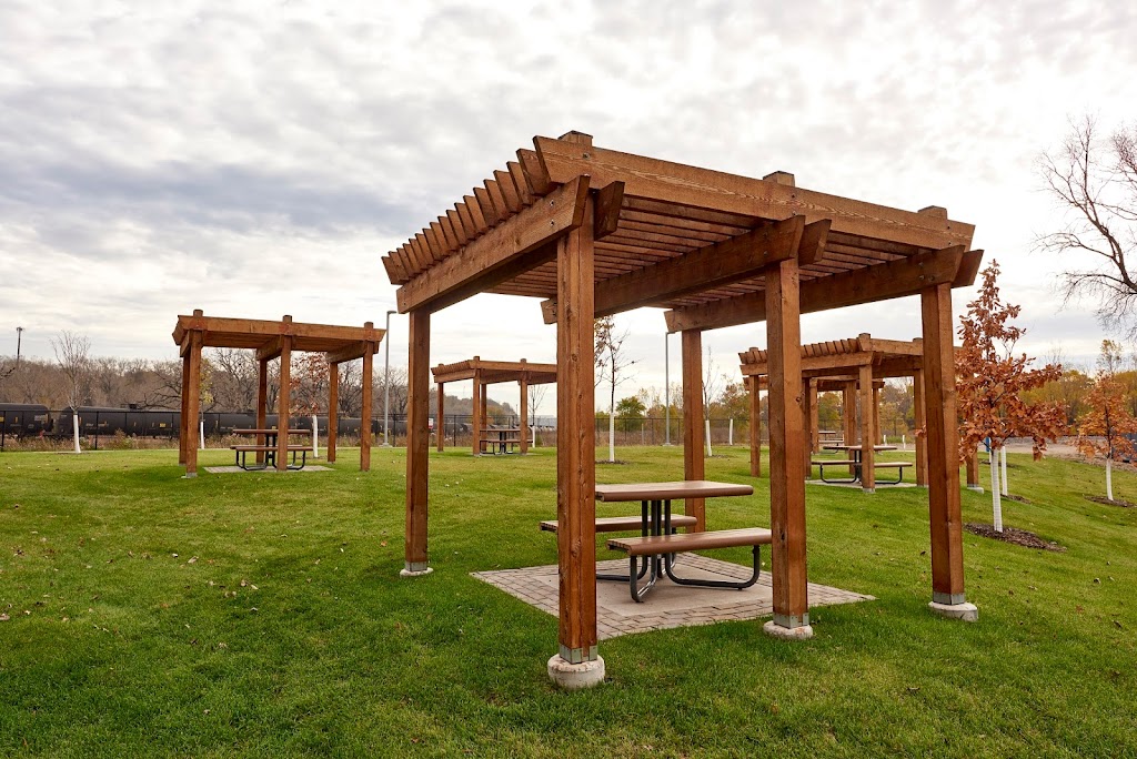 Union Depot Rail View Picnic Area | 394 E Kellogg Blvd, St Paul, MN 55101, USA | Phone: (651) 202-2700