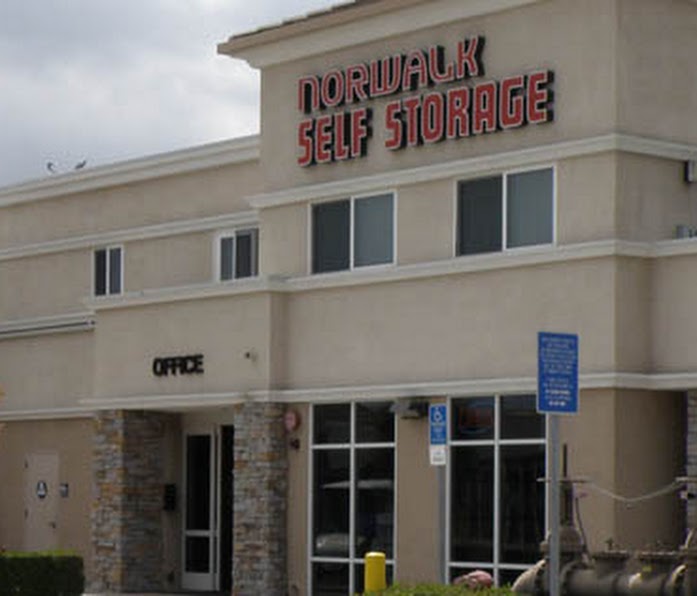Norwalk Self Storage | 11564 Firestone Blvd, Norwalk, CA 90650, USA | Phone: (562) 758-0425