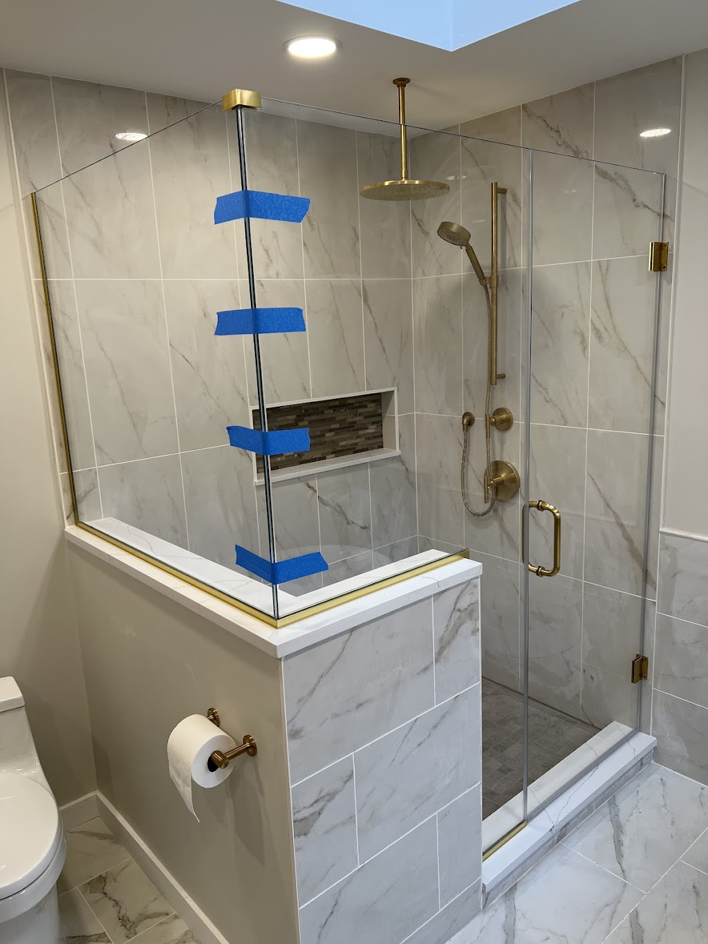 Local Shower Doors | 2 Ronald Dr, Colonia, NJ 07067, USA | Phone: (973) 342-5499