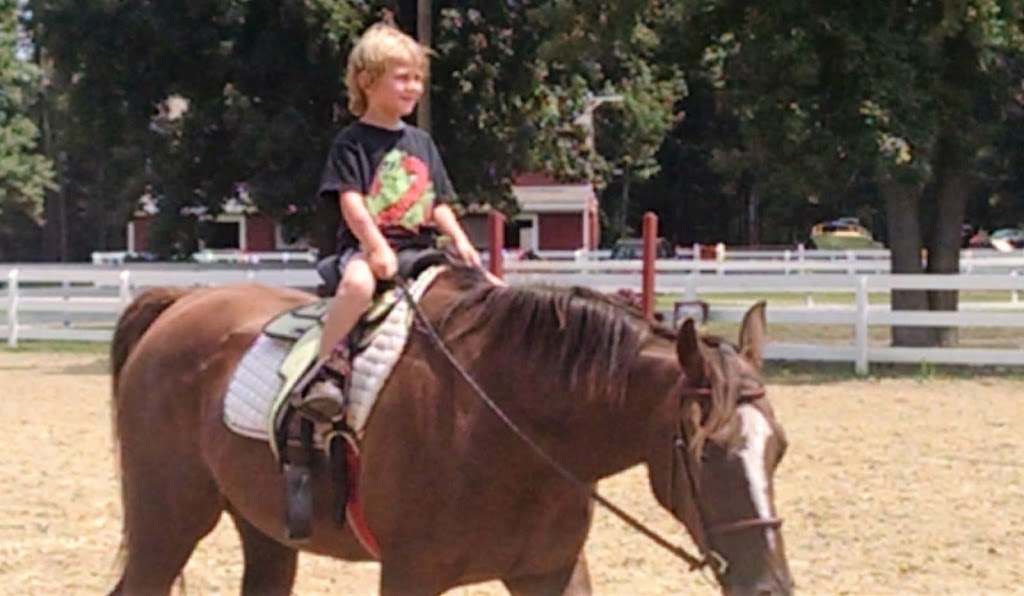 Riverfront Riding Center | 117 De Alba Ln, Seaford, VA 23696, USA | Phone: (757) 869-0350