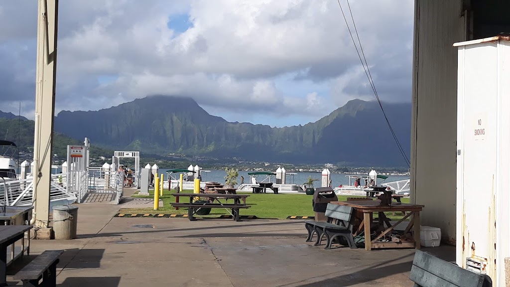 MCBH Marina Pier | Kāneʻohe Bay, Hawaii, Kailua, HI 96734, USA | Phone: (808) 254-7666