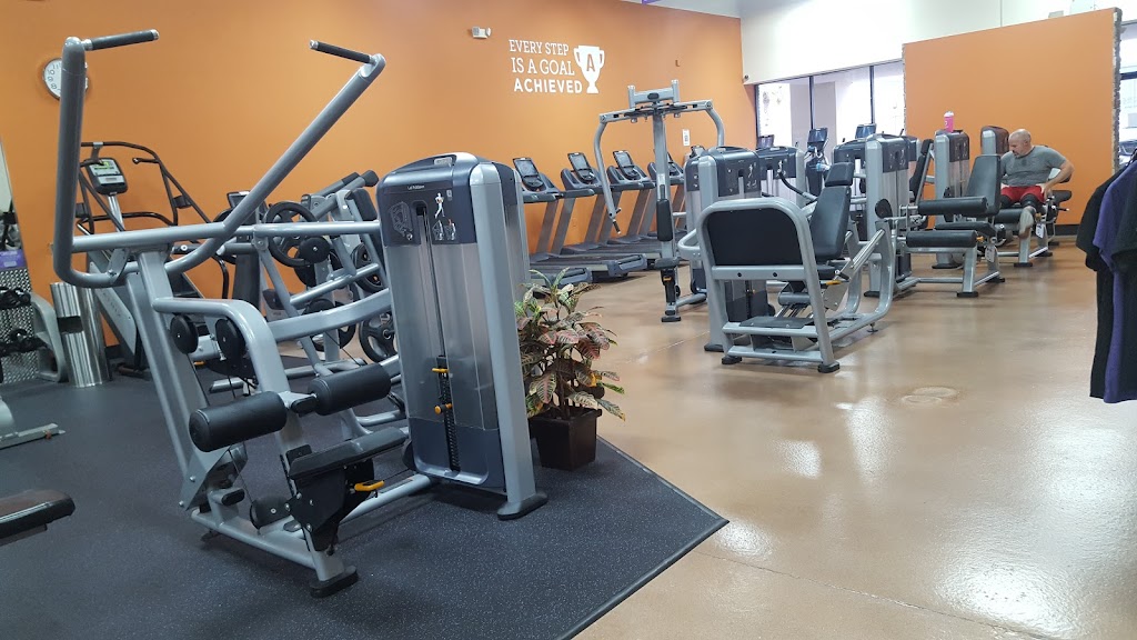 Travis the Barber | 6465 E Mockingbird Ln #344, Dallas, TX 75214, USA | Phone: (517) 285-9122