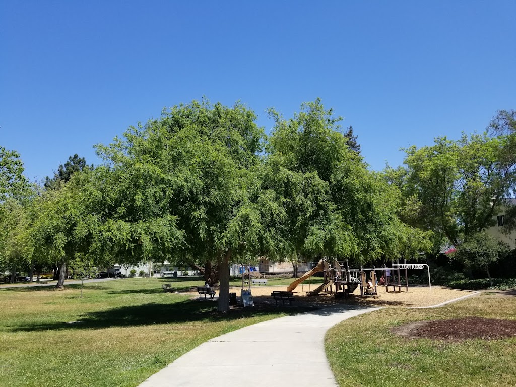 Niles Community Park | 37671 3rd St, Fremont, CA 94536, USA | Phone: (510) 494-4300