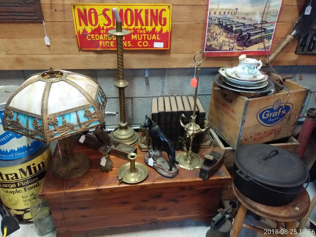 Stonehouse Antiques | Random Lake, WI 53075, USA | Phone: (920) 447-2059