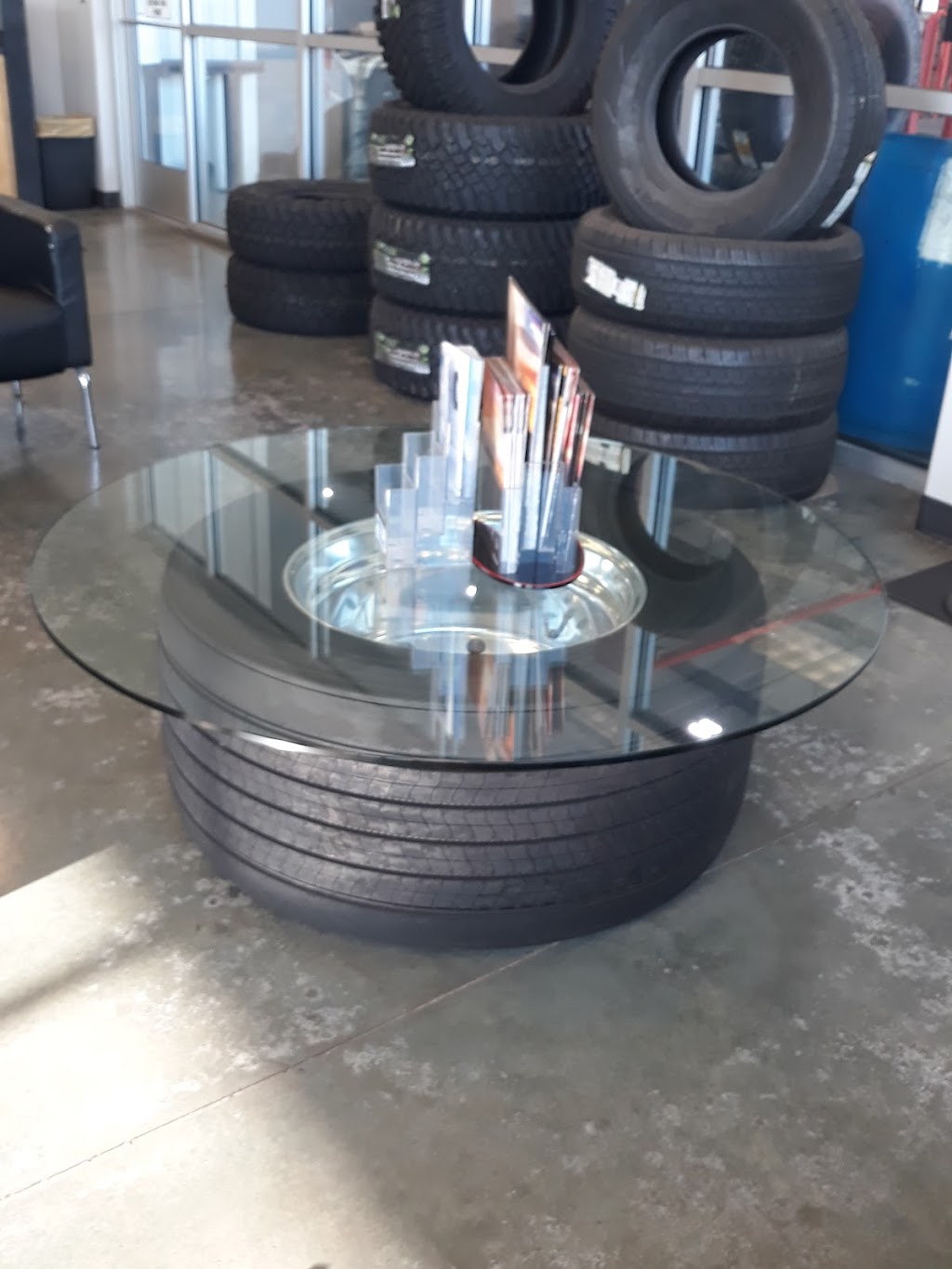 Southern Tire Mart | 1101A Beltway Pkwy, Laredo, TX 78045, USA | Phone: (956) 718-1050