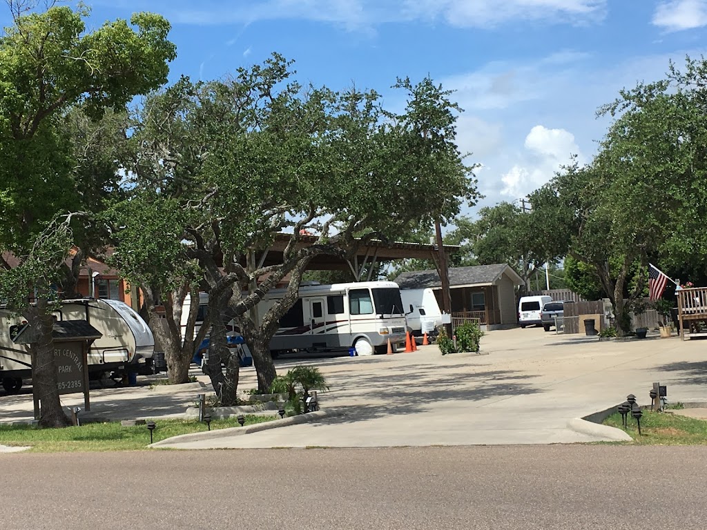 Rockport Central RV Park | 1809 Percival Ave, Rockport, TX 78382, USA | Phone: (361) 229-3955