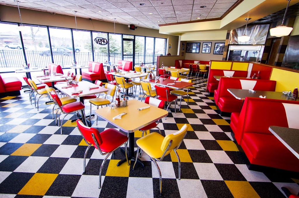 Zes Diner Woodbury | 2190 Eagle Creek Ln, Woodbury, MN 55129, USA | Phone: (651) 436-7196