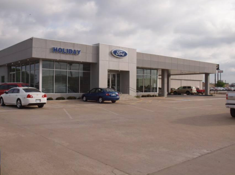 Holiday Ford | 1003 US-82, Whitesboro, TX 76273, USA | Phone: (430) 270-0264