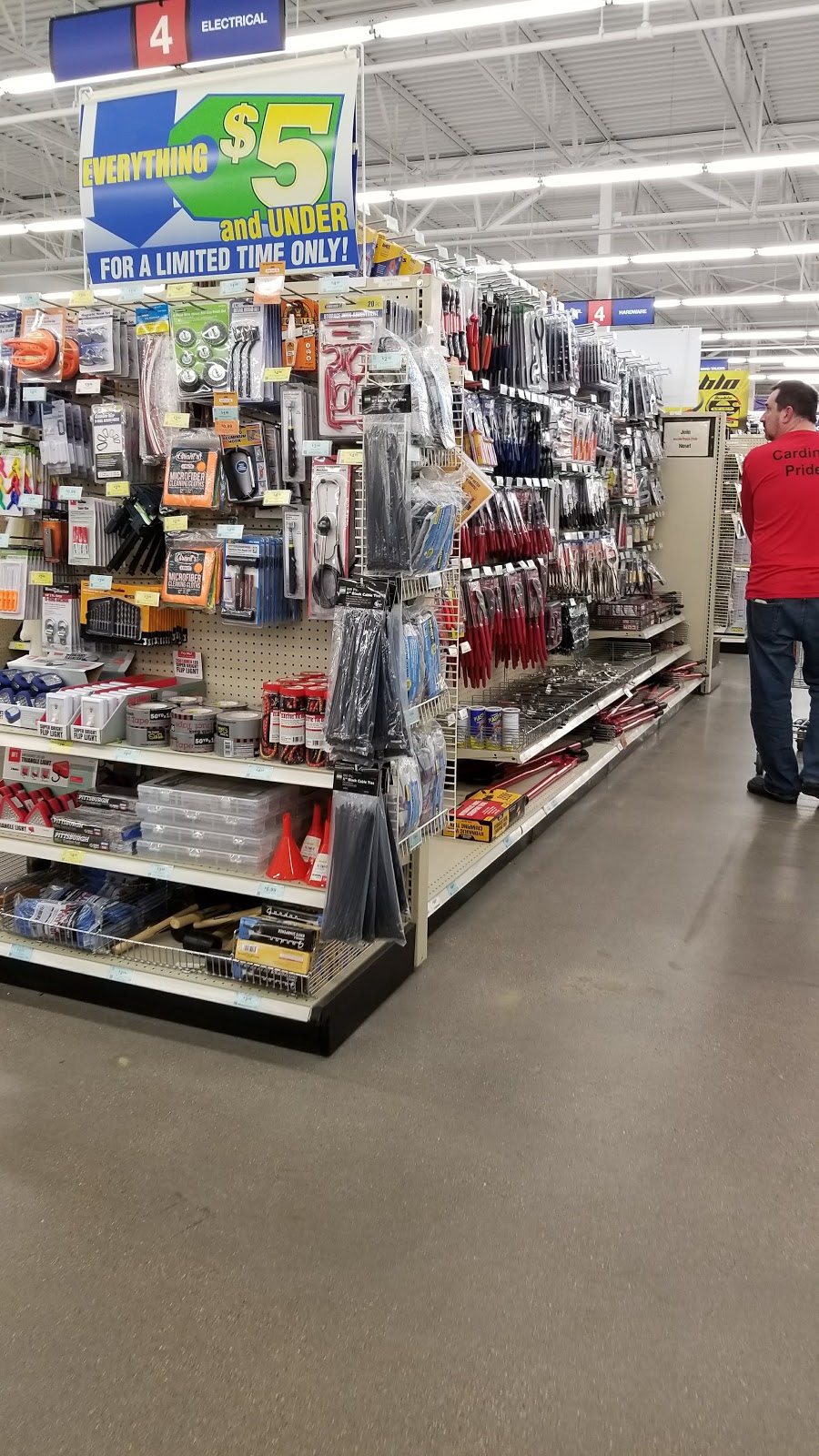 Harbor Freight Tools | 45150 Utica Park Blvd, Utica, MI 48315, USA | Phone: (586) 731-2740