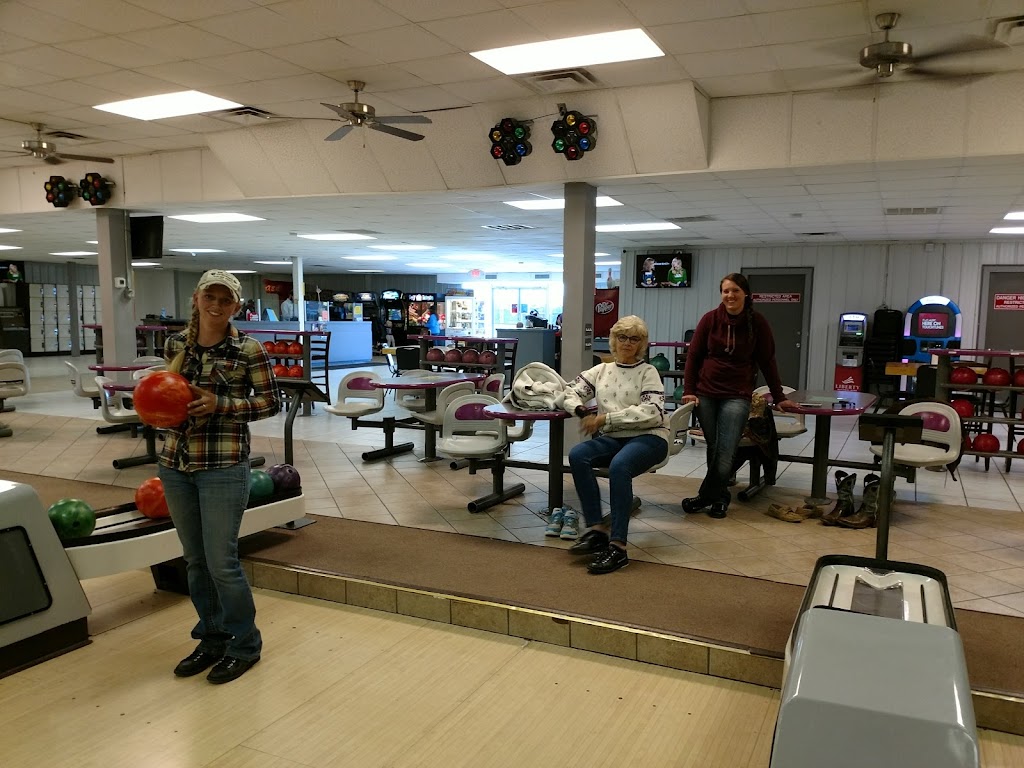 Chickasha Bowling Center | 3501 S 4th St, Chickasha, OK 73018, USA | Phone: (405) 825-3550