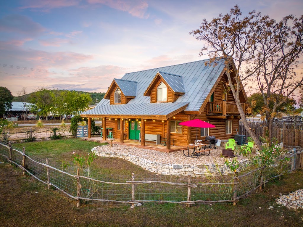 Corner Star Cabin (& RV Park) | 14460 River Rd, New Braunfels, TX 78132, USA | Phone: (281) 813-3560