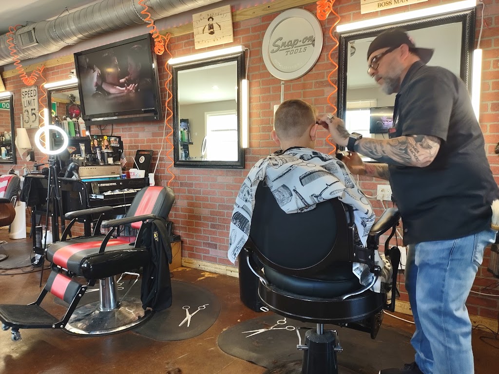 Taylors Barber Shop | 35 N Main St, Walton, KY 41094 | Phone: (859) 393-1162