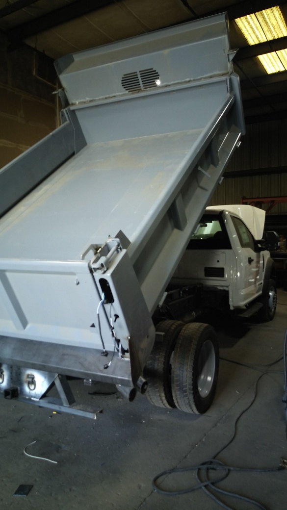 Willys Trailer Repair | 8358 Beech Ave, Fontana, CA 92335, USA | Phone: (909) 265-0831