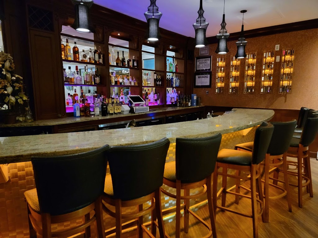 Mahal | 290 Glen Cove Rd, Roslyn Heights, NY 11577, USA | Phone: (516) 686-6983