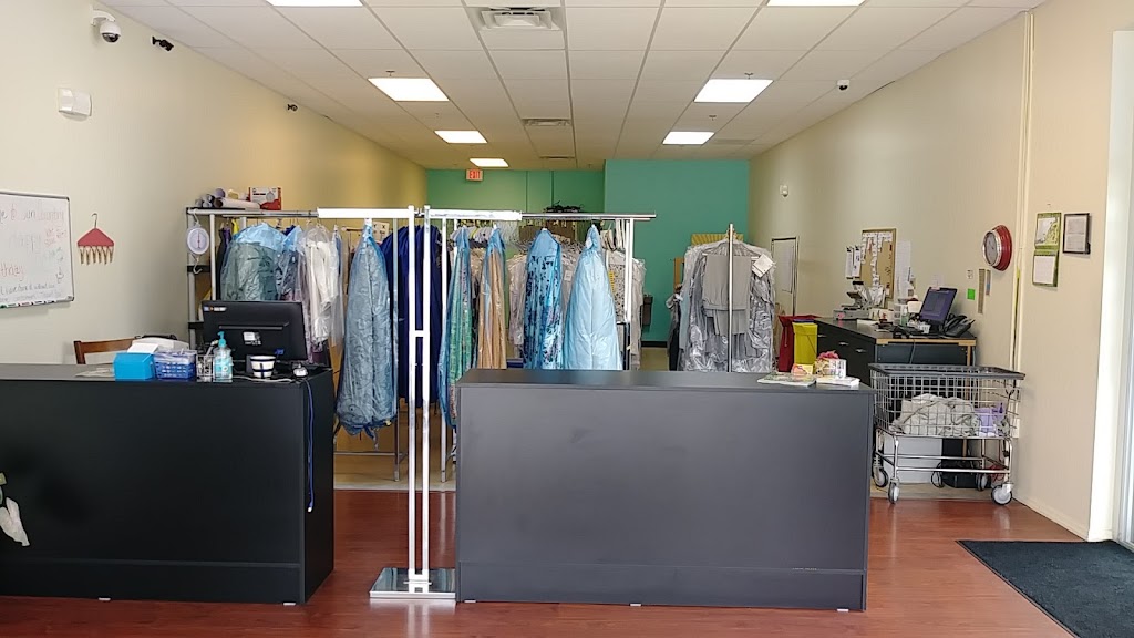 Sun Country Cleaners | 2430 Laurel Rd E, North Venice, FL 34275, USA | Phone: (941) 485-8300
