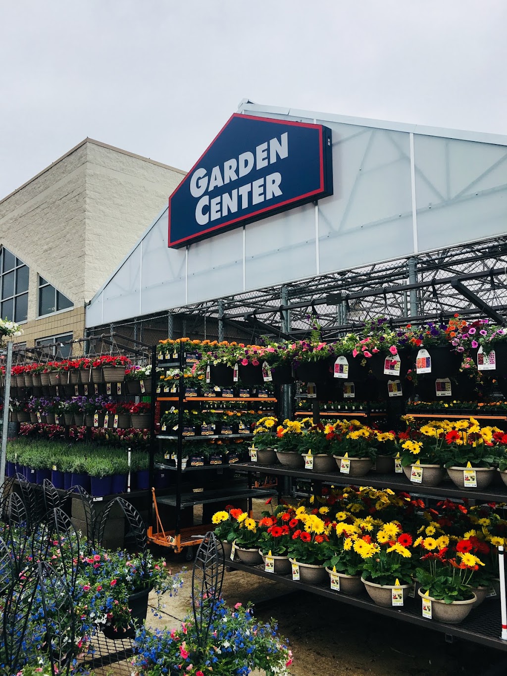 Lowes Garden Center | 430 S Germantown Pkwy, Cordova, TN 38018, USA | Phone: (901) 309-2379
