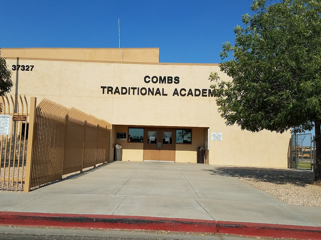 Combs Traditional Academy | 37327 N Gantzel Rd, San Tan Valley, AZ 85140, USA | Phone: (480) 987-5320