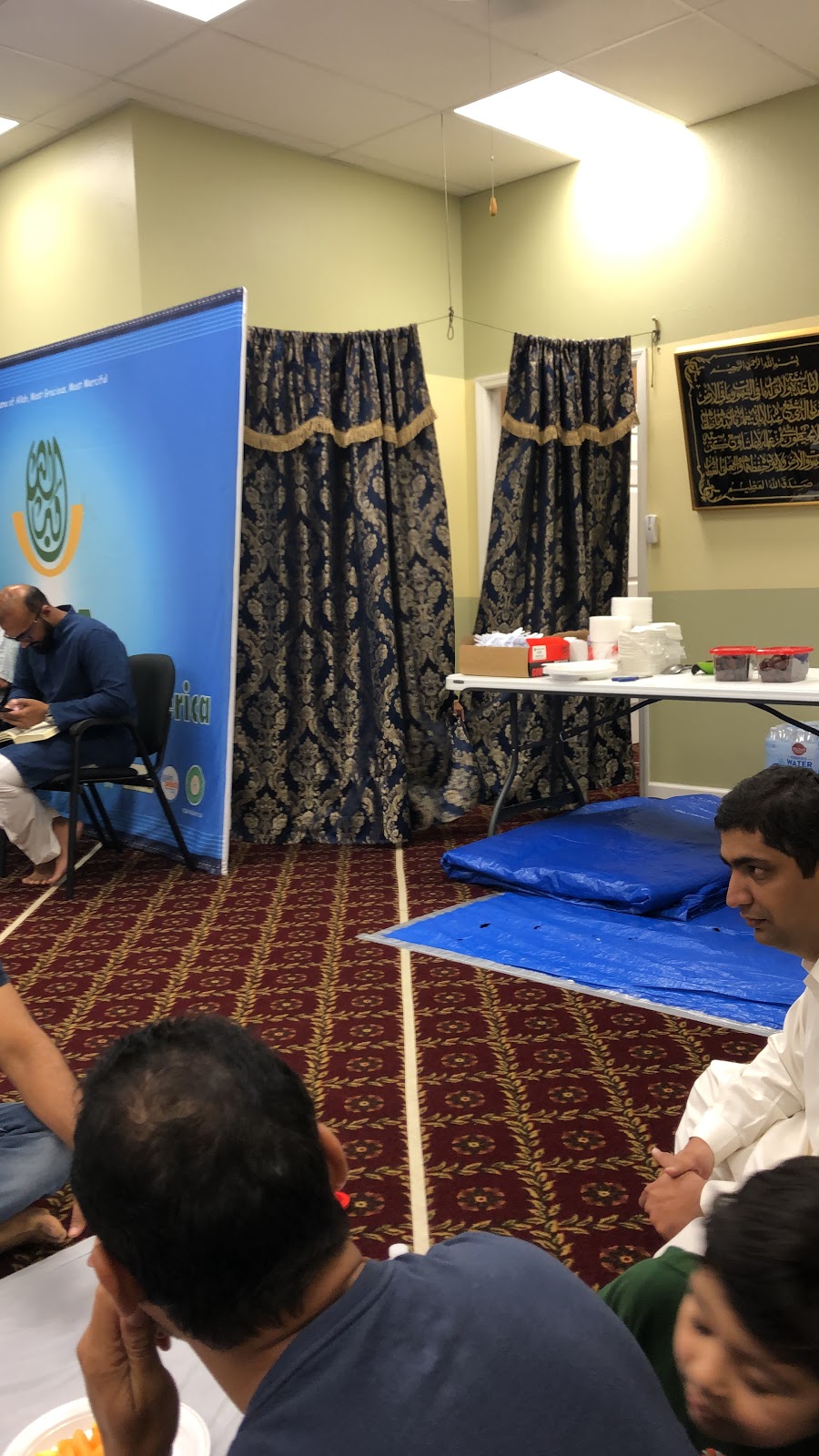 Masjid Omar Al-Farooq | 526 W Lake Mary Blvd, Sanford, FL 32773, USA | Phone: (407) 431-5396