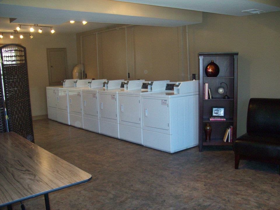 Newberry Parc | 250 Olde English Ct, Louisville, KY 40272, USA | Phone: (502) 935-3164