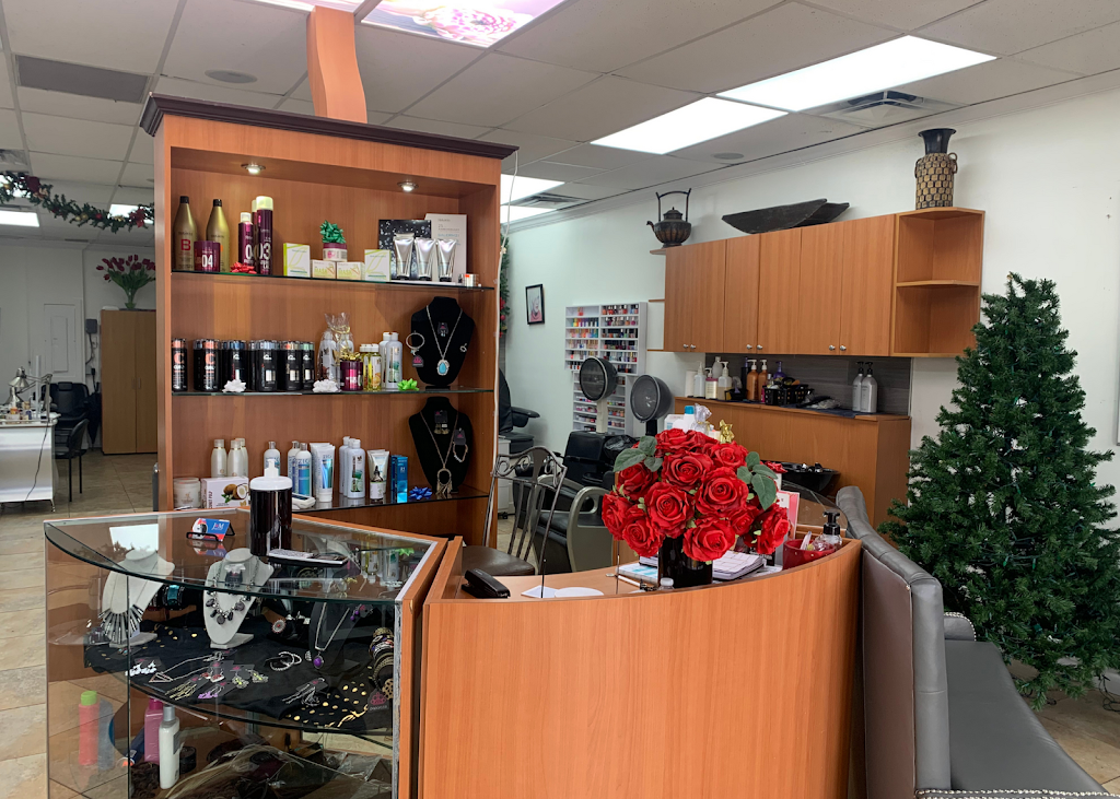 J & M Hair Style Salon | 20161 NW 67th Ave, Hialeah, FL 33015, USA | Phone: (786) 440-5212