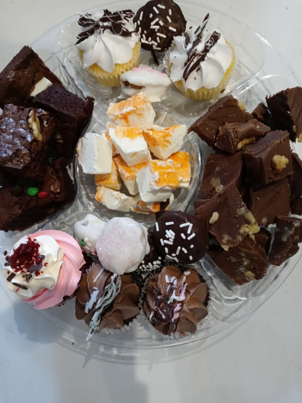 Queens Of Sweets & Treats | 221 Richmond Rd, Lancaster, KY 40444, USA | Phone: (859) 213-6898