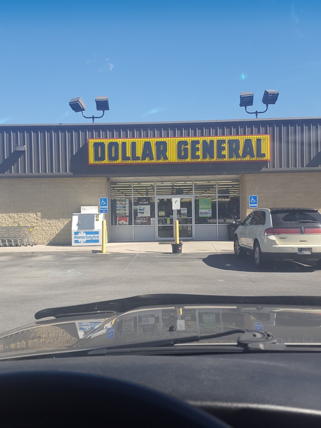 Dollar General | 3628 US-33, Churubusco, IN 46723, USA | Phone: (260) 286-0970