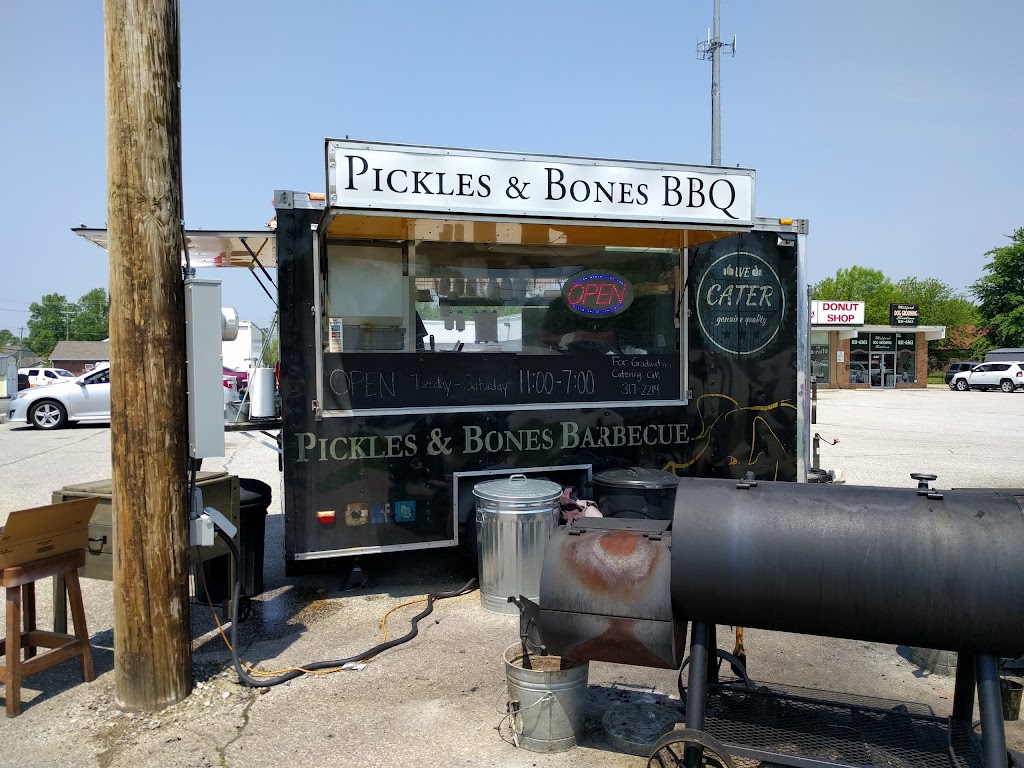 Pickles and Bones Barbecue | 1149 St, OH-131, Milford, OH 45150, USA | Phone: (513) 317-2214