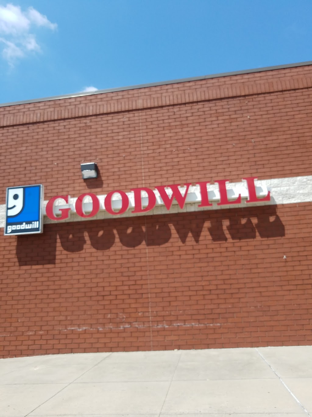 Goodwill Bryan | 1210 S Main St, Bryan, OH 43506, USA | Phone: (419) 636-1200