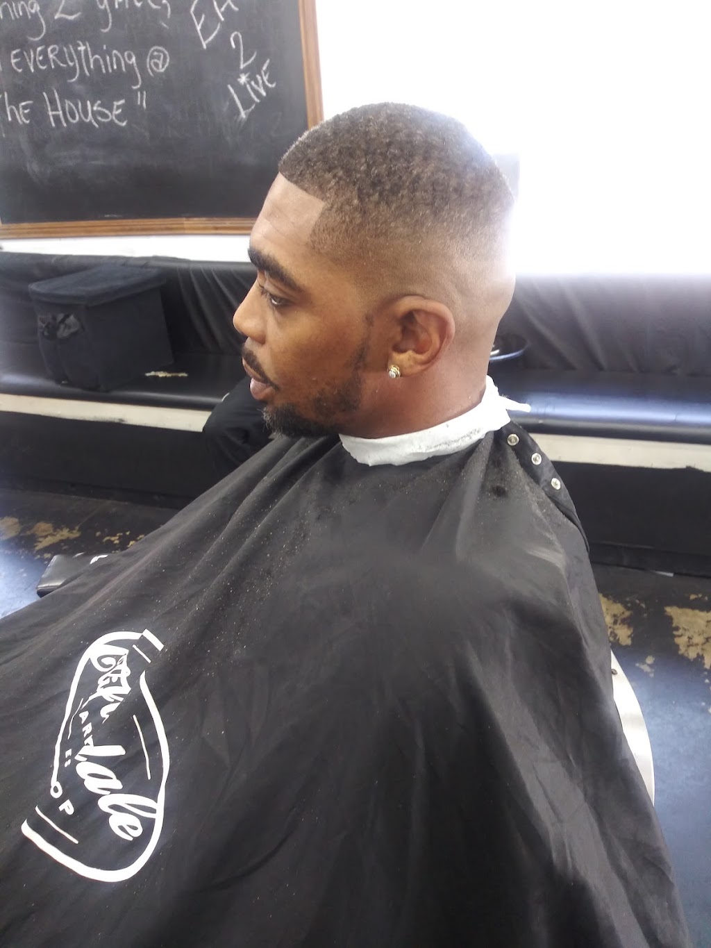 Cliftondale BarberShop | 3820 Stonewall Tell Rd, Atlanta, GA 30349, USA | Phone: (404) 629-7585