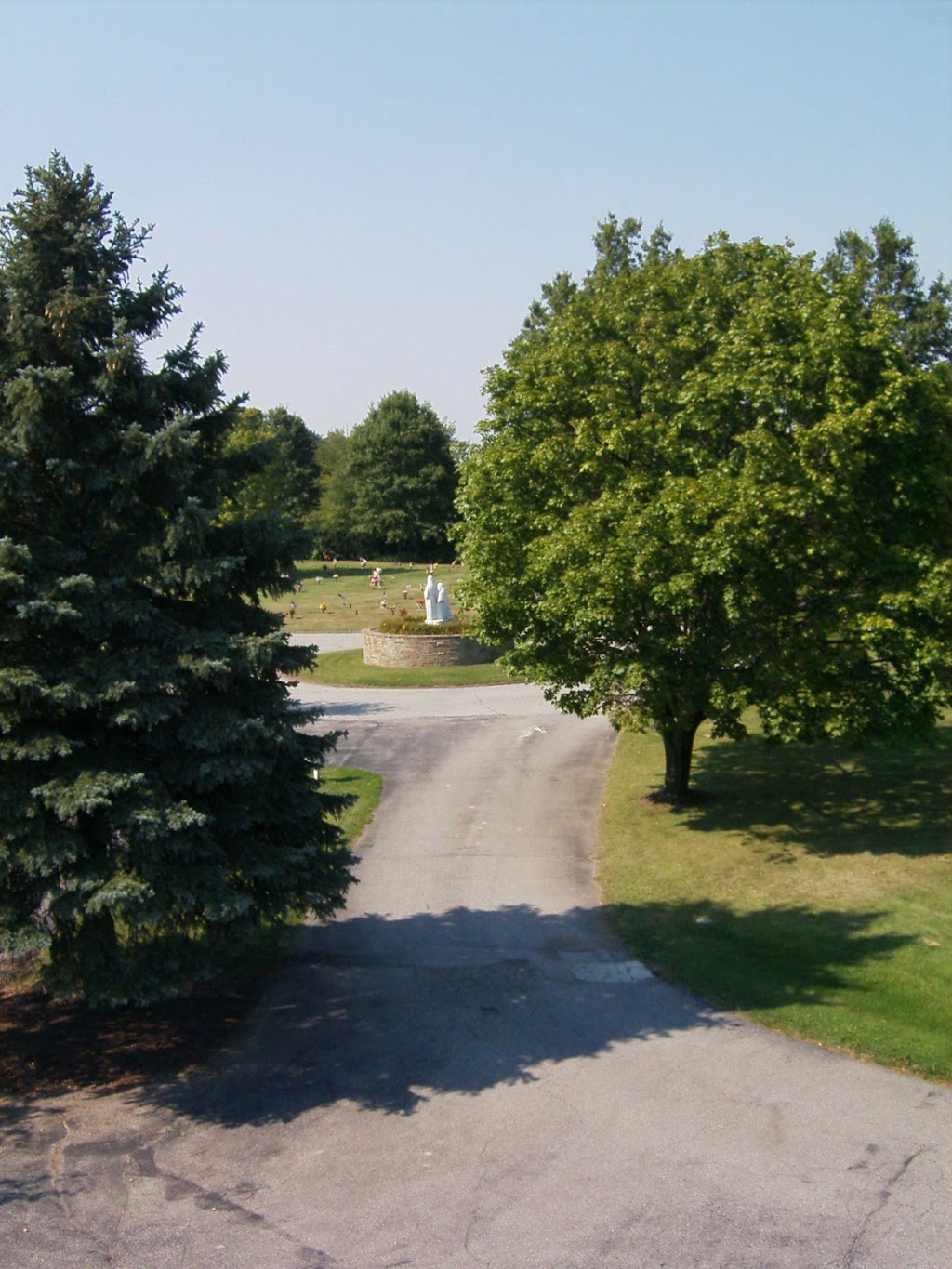 Sherwood Memorial Gardens | 7067 Cleveland Rd, Wooster, OH 44691, USA | Phone: (330) 345-7700
