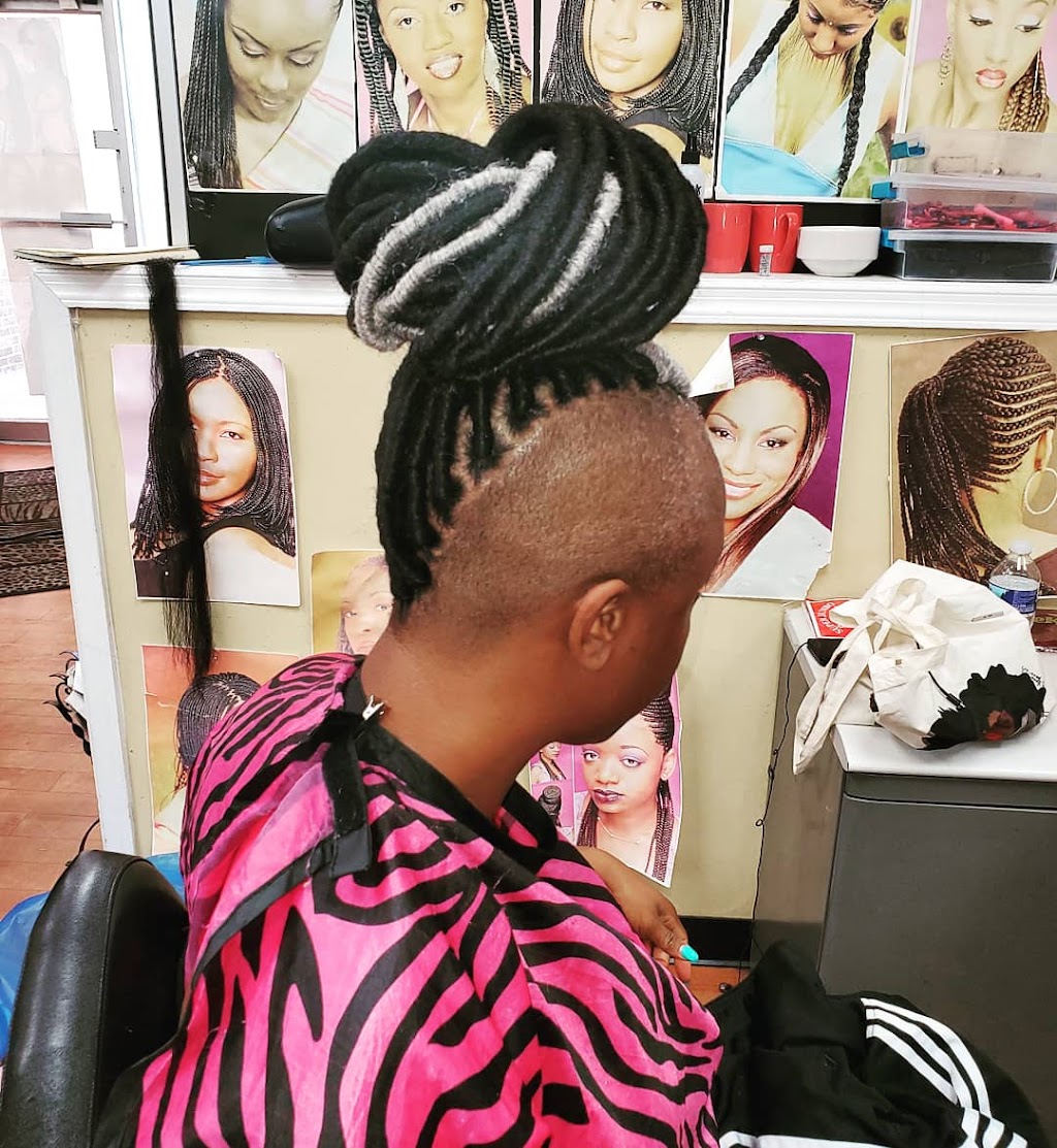 Marie Frances Hair Braiding | 5858 Silver Hill Rd, District Heights, MD 20747, USA | Phone: (301) 420-5870