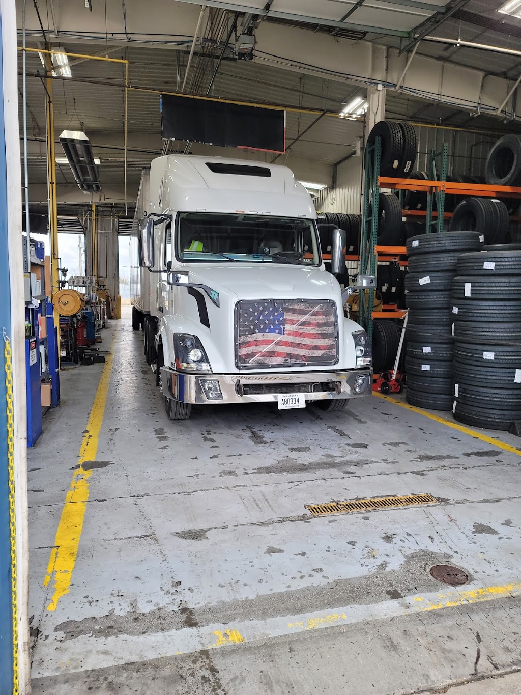 Speedco Truck Lube and Tires | 524 Pendleton Rd, Pendleton, KY 40055, USA | Phone: (502) 743-0205