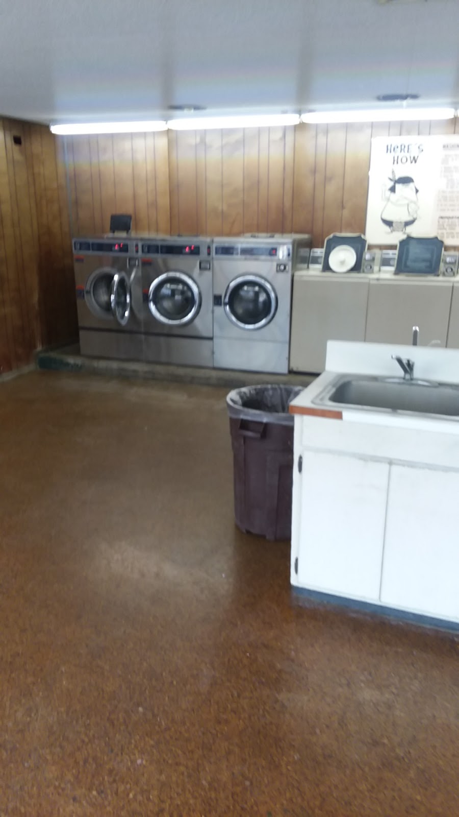 Ruffin Laundromat | 290 Worsham Mill Rd, Ruffin, NC 27326, USA | Phone: (336) 939-2333