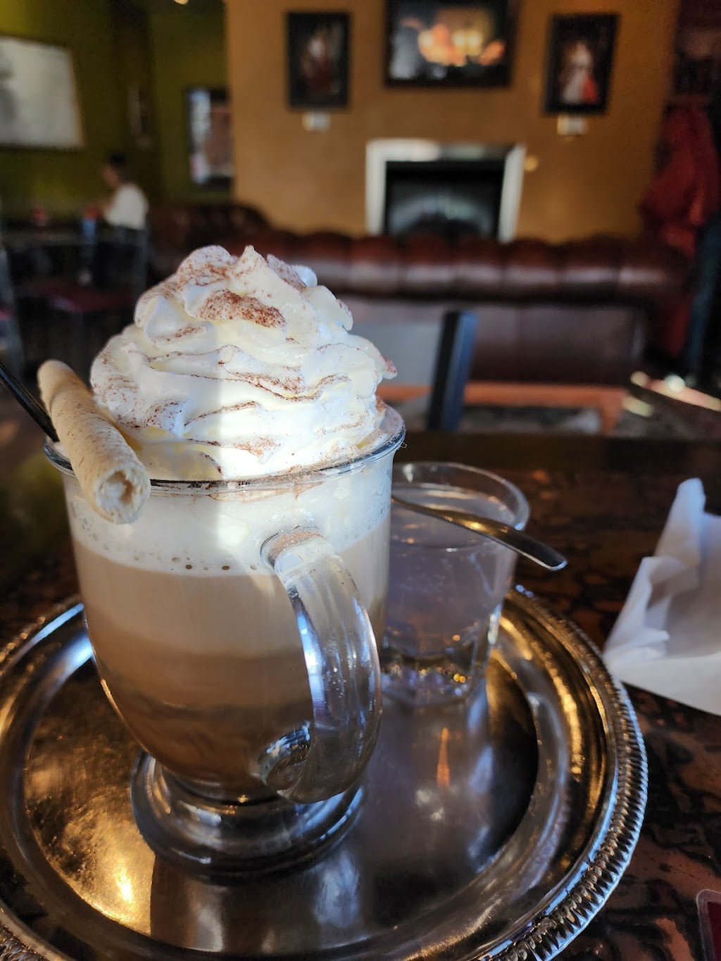 Kaffeehaus de Châtillon | 16108 Ash Way #101, Lynnwood, WA 98087, USA | Phone: (425) 743-7350