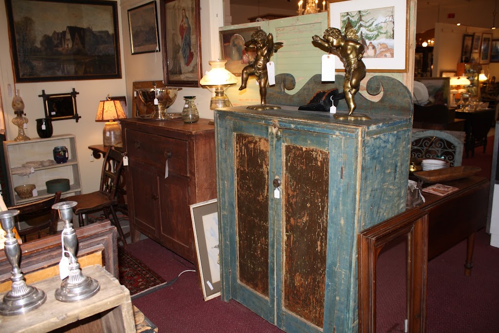 Premier Antique Center | 11145 Main St, Clarence, NY 14031, USA | Phone: (716) 759-0455