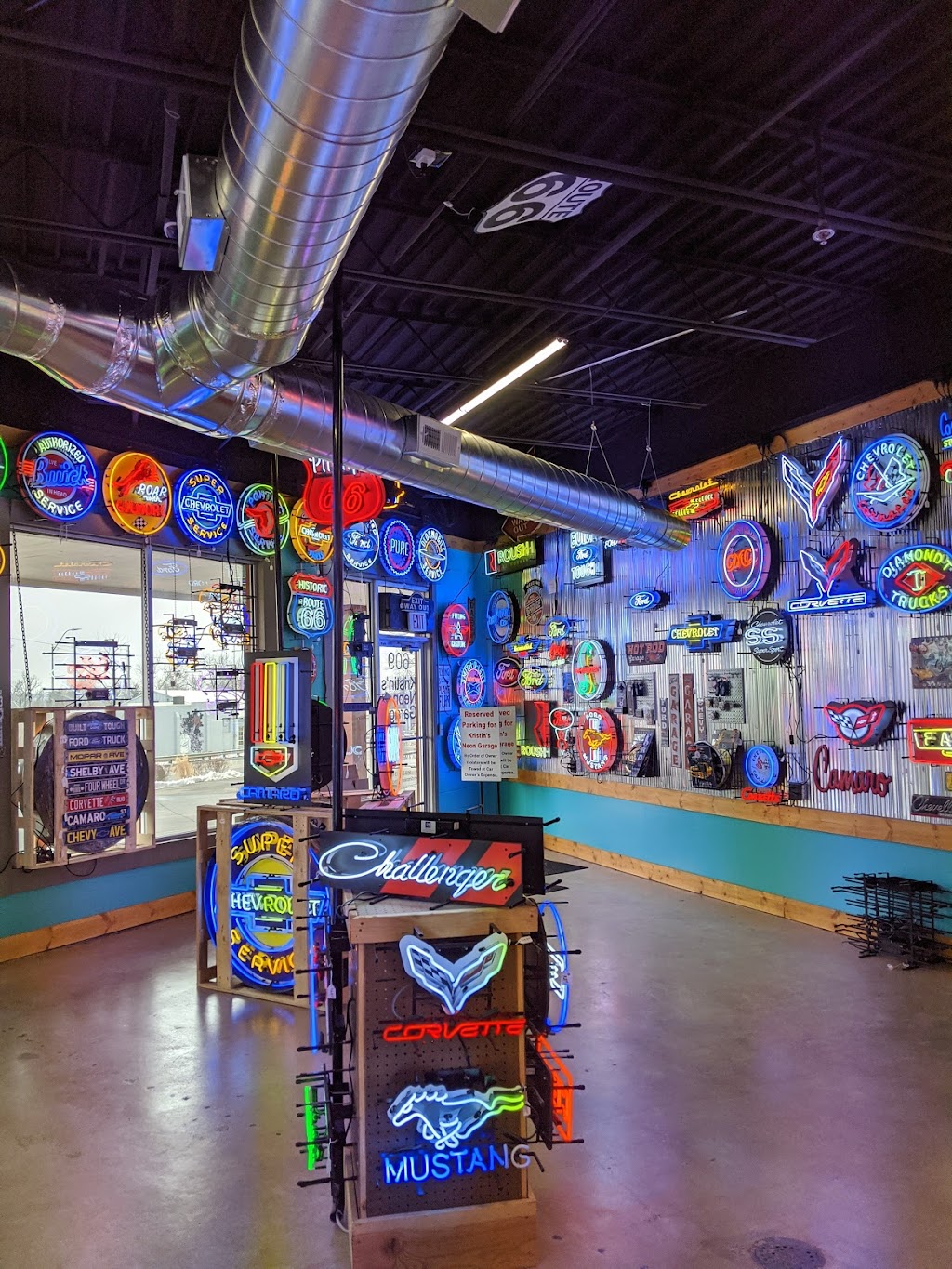 Kristins Neon Garage | 609 E Front St, Bonner Springs, KS 66012, USA | Phone: (913) 207-1340