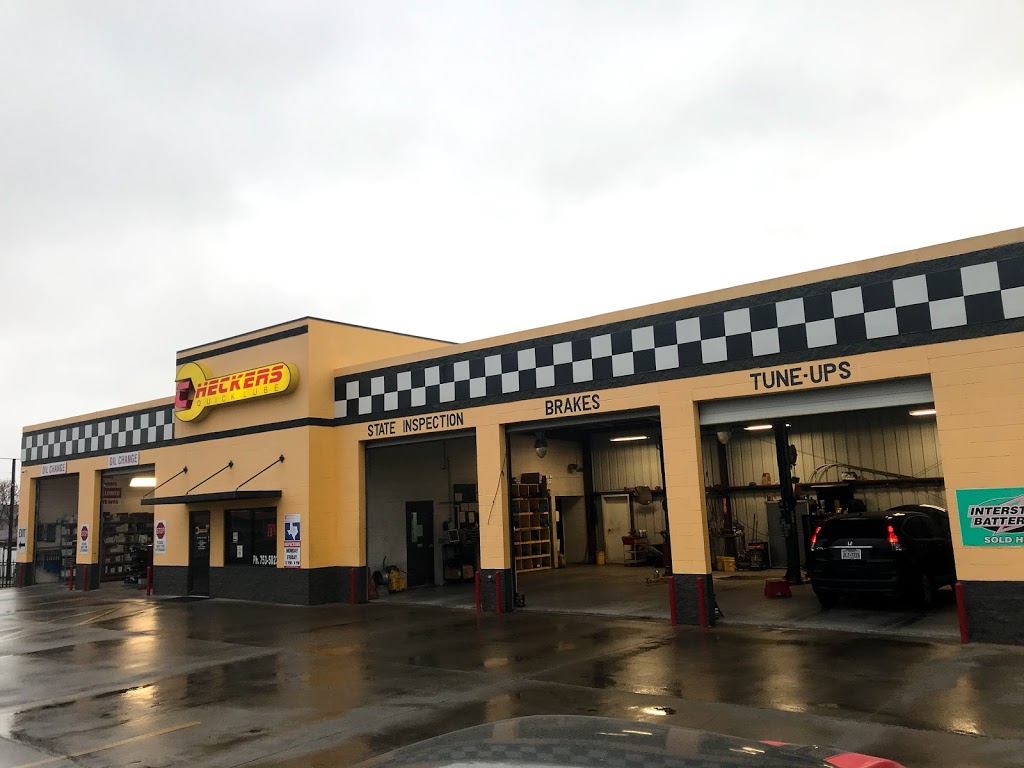 Checkers Quick Lube | 2720 E Kearney St, Laredo, TX 78043, USA | Phone: (956) 753-5823