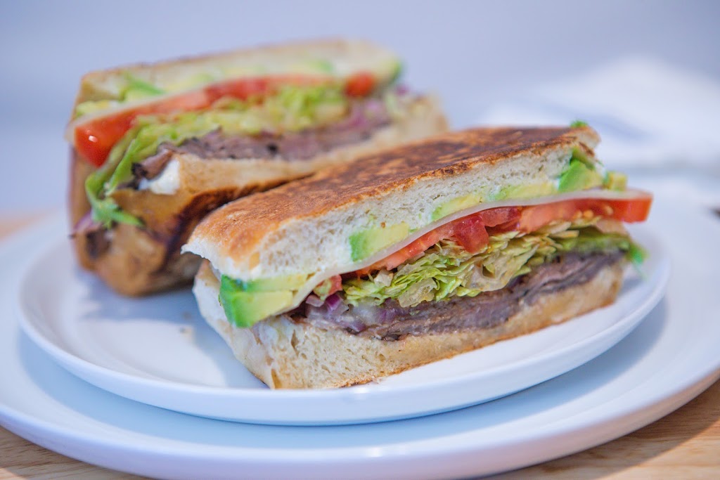 Bocadillo Kitchen | 200 W Graham Ave, Lake Elsinore, CA 92530, USA | Phone: (951) 471-8370