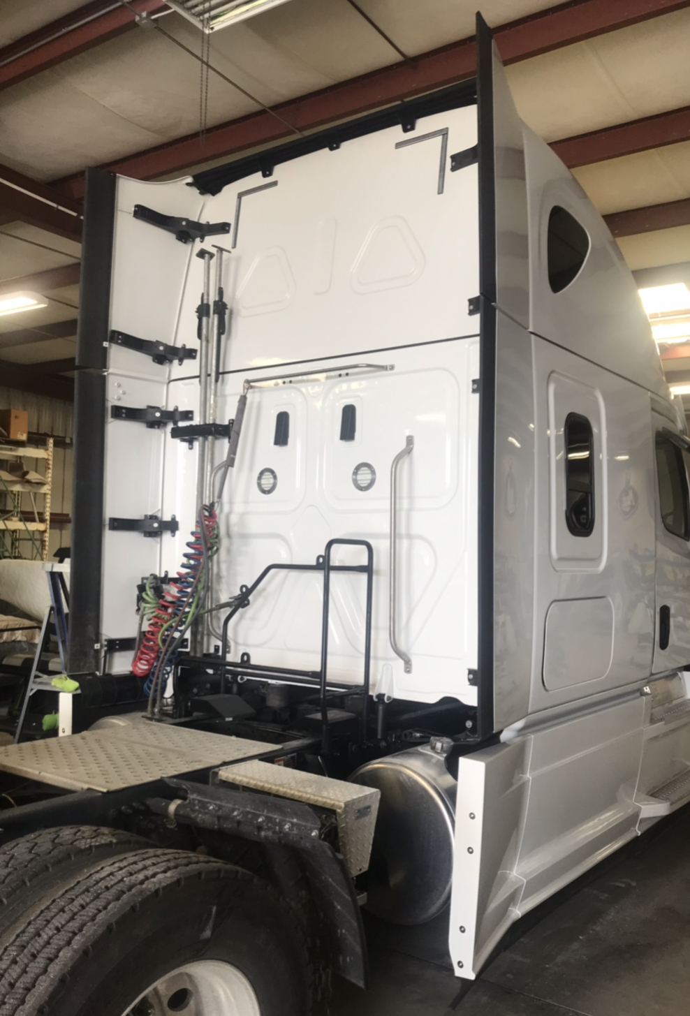 Leap Truck Body Repair | 3632 S Bagley Ave, Fresno, CA 93725, USA | Phone: (559) 268-5327