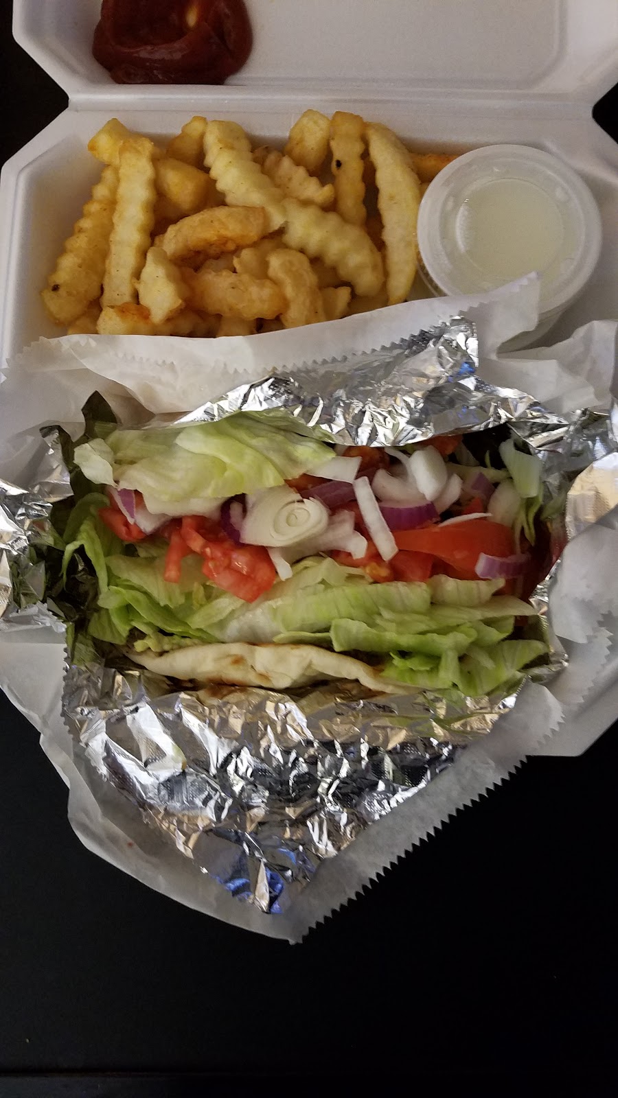 Brandons Gyro Cafe | 3524 N MacArthur Blvd, Warr Acres, OK 73122, USA | Phone: (405) 601-2111