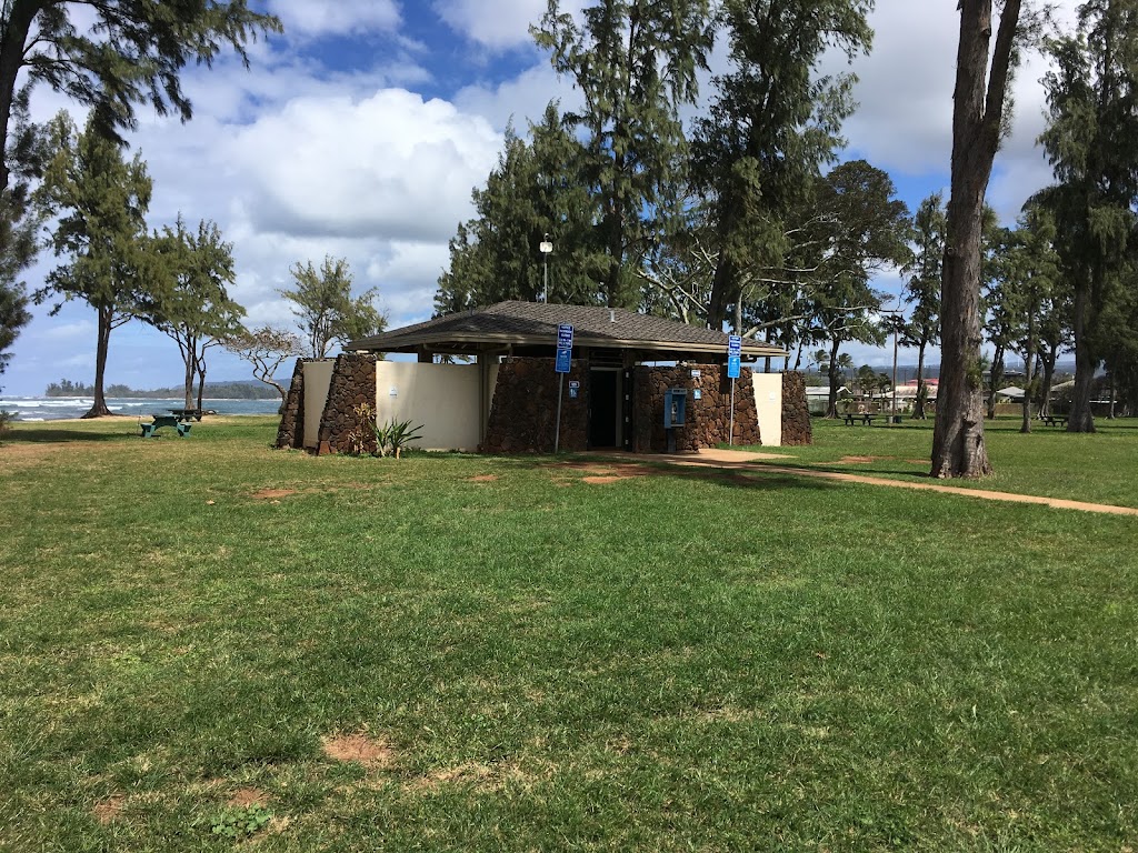 Kaiaka Bay Beach Park | 66-449 Haleiwa Rd, Haleiwa, HI 96712, USA | Phone: (808) 637-4480