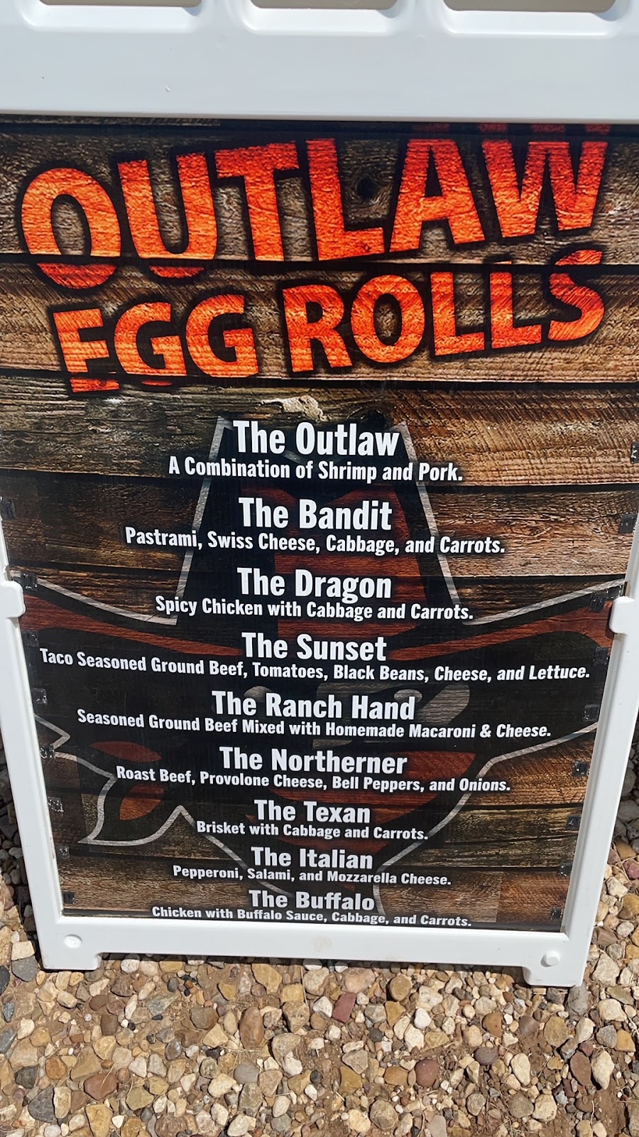Outlaw Egg Rolls | 7702 F M 179, Wolfforth, TX 79382, USA | Phone: (210) 204-9587