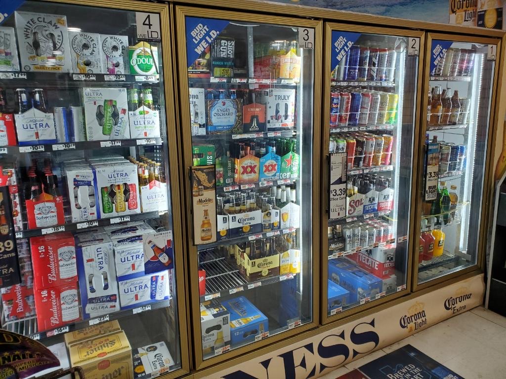 Short Stop Food & Gas | 1918 Fort Worth Dr, Denton, TX 76205, USA | Phone: (940) 484-2537