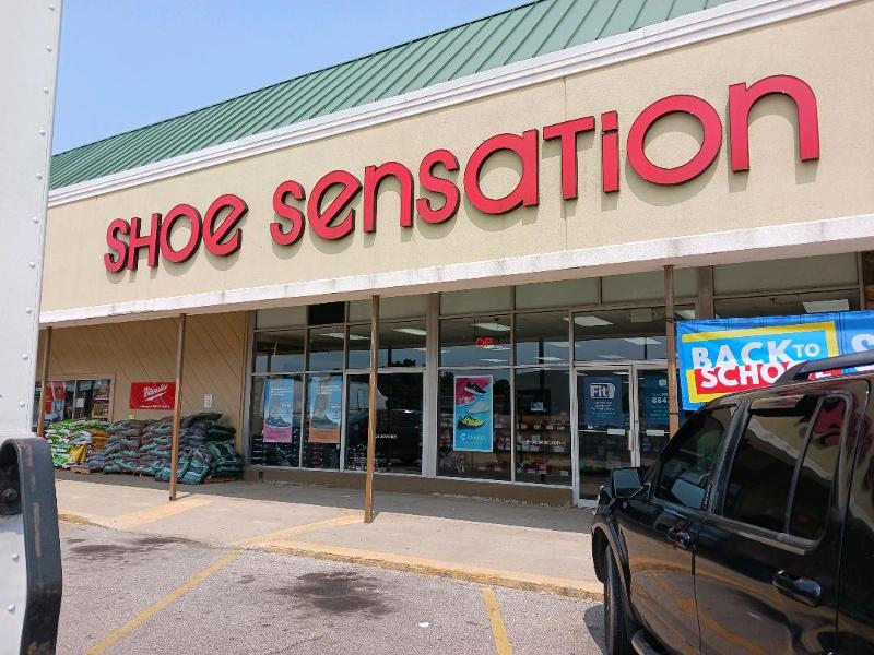 Shoe Sensation | 727 S. Centerville Rd, Plaza, Sturgis, MI 49091, USA | Phone: (785) 289-4494