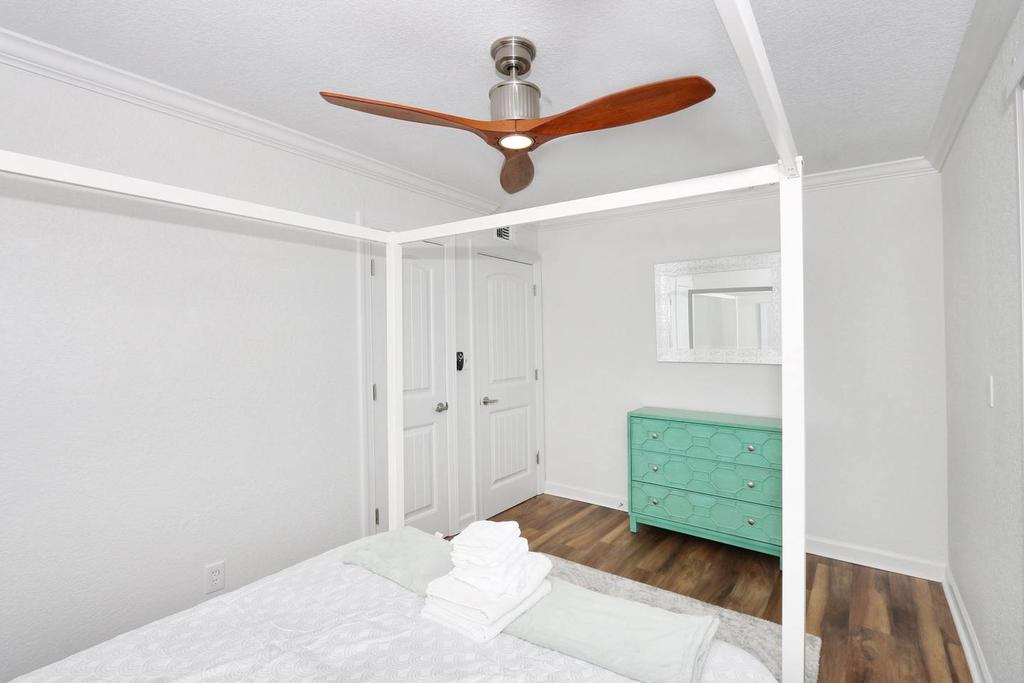 Dune Cottages | 810 W Ocean View Ave #1, Norfolk, VA 23503, USA | Phone: (757) 785-9294