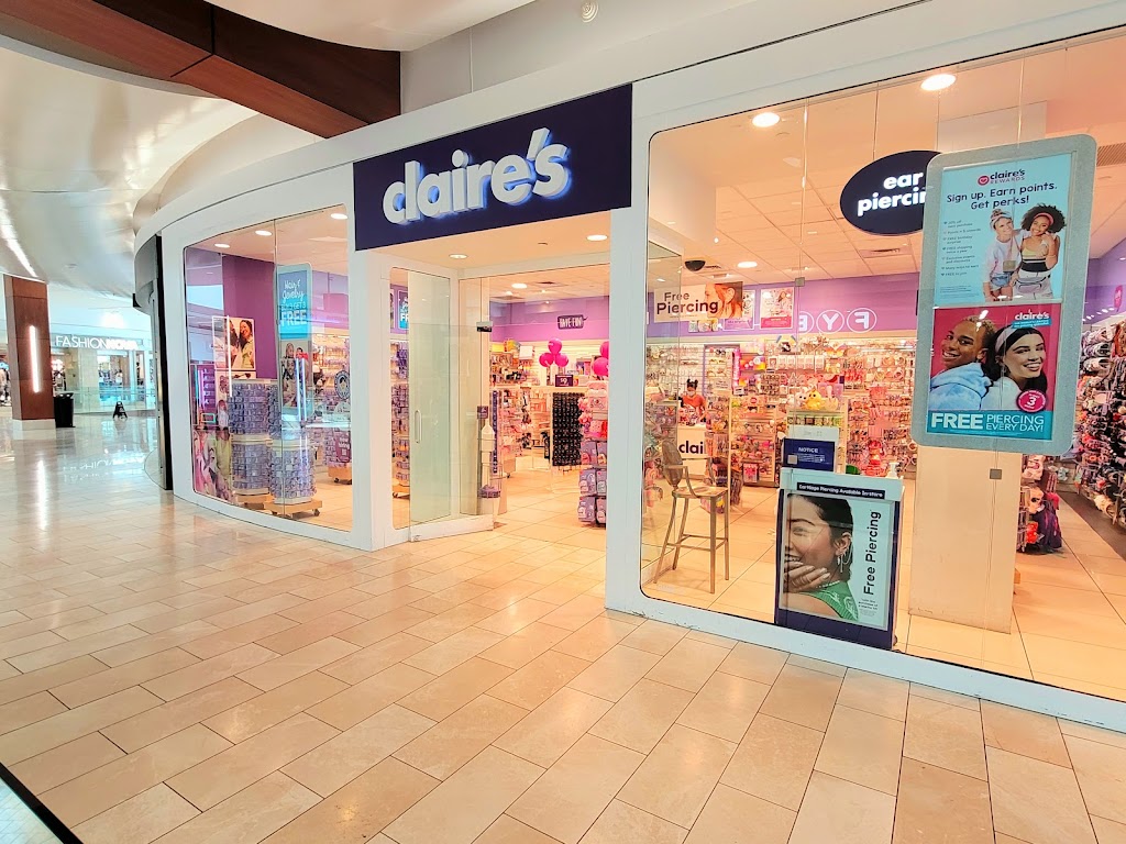 Claires | 6600 Topanga Canyon Blvd #2106C, Canoga Park, CA 91303, USA | Phone: (818) 615-0993