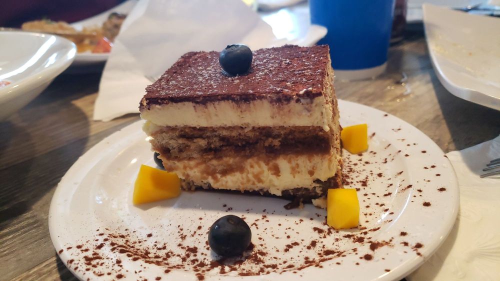 Mamma Mia Restaurant and Bar | 10971 Magnolia Ave, Riverside, CA 92505, USA | Phone: (951) 729-5555