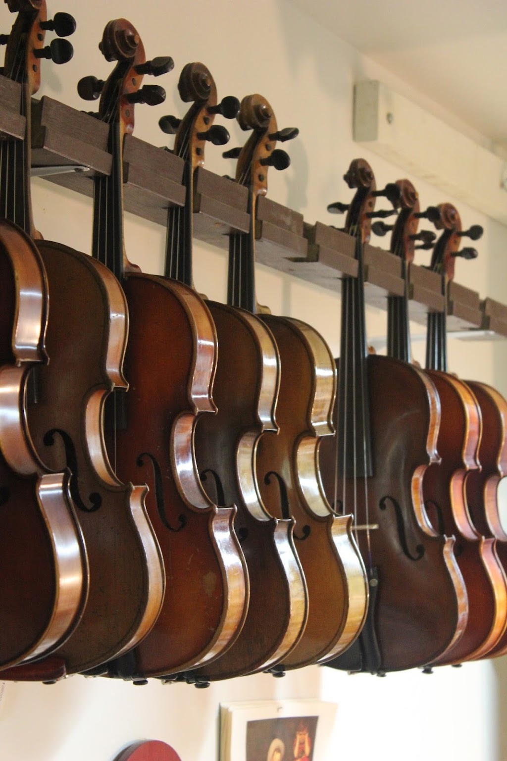 Jamrom Violin Repair | 4016 Valleyvue Dr, Gibsonia, PA 15044, USA | Phone: (412) 849-7527